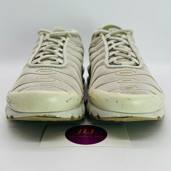 Nike Women's Air Max Plus 'Light Bone Honeydew Alligator' DX8954-001 Size 7.5 - Picture 2 of 12